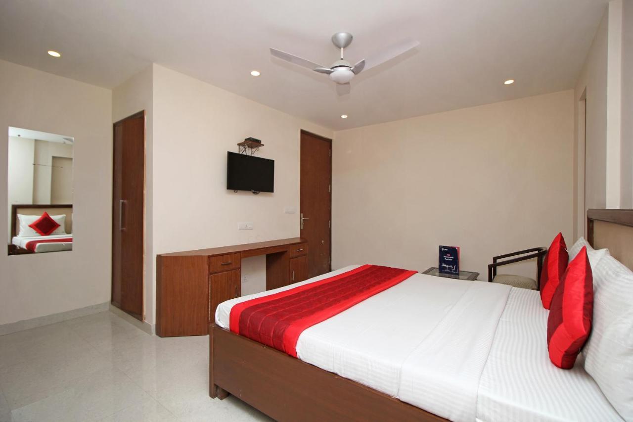 Oyo Hotel Blu Pebbles Near Delhi Airport Νέο Δελχί Εξωτερικό φωτογραφία